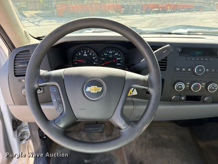 image for item FU1109 2012 Chevrolet Silverado 1500 pickup truck