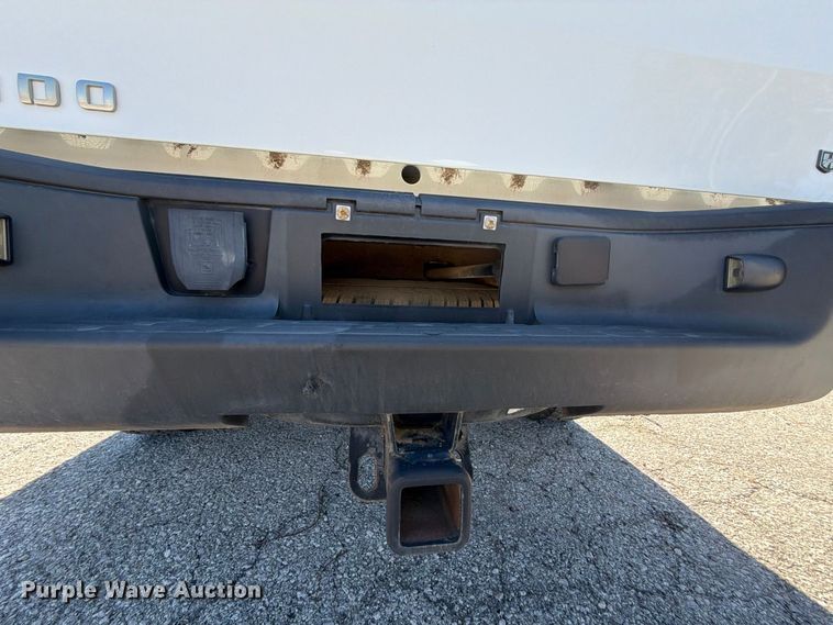 image for item FU1109 2012 Chevrolet Silverado 1500 pickup truck
