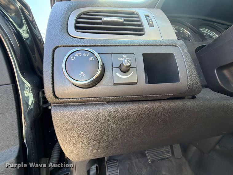 image for item FU1110 2013 Chevrolet Tahoe Police SUV