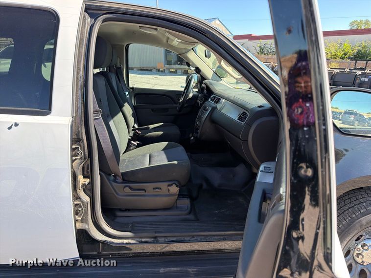 image for item FU1110 2013 Chevrolet Tahoe Police SUV