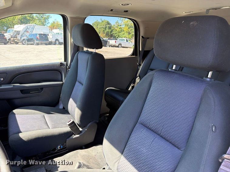 image for item FU1112 2013 Chevrolet Tahoe Police SUV