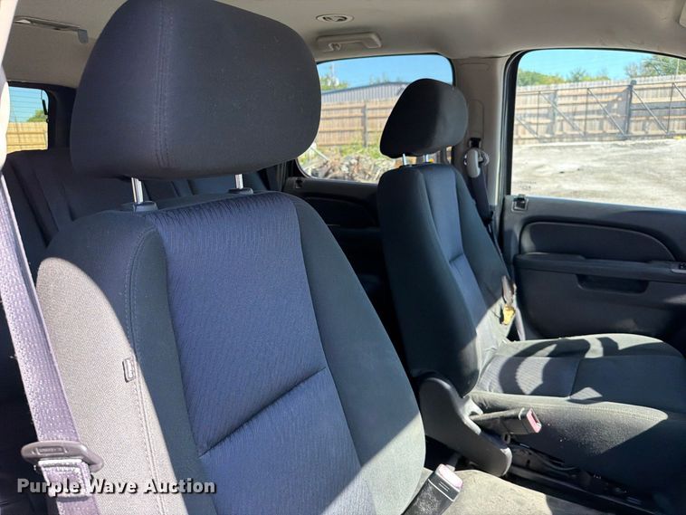 image for item FU1112 2013 Chevrolet Tahoe Police SUV