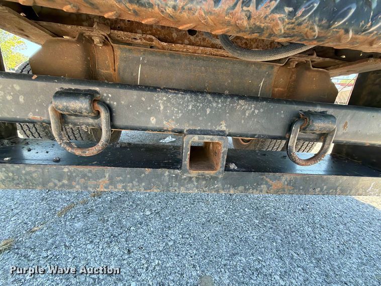 image for item FU1114 2006 Ford F350 Super Duty Crew Cab pickup truck