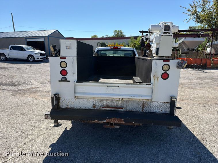 image for item FU1115 2013 Chevrolet Silverado 3500HD utility bed pickup truck