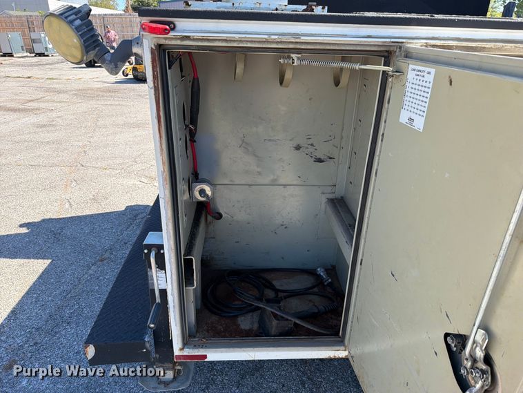 image for item FU1115 2013 Chevrolet Silverado 3500HD utility bed pickup truck