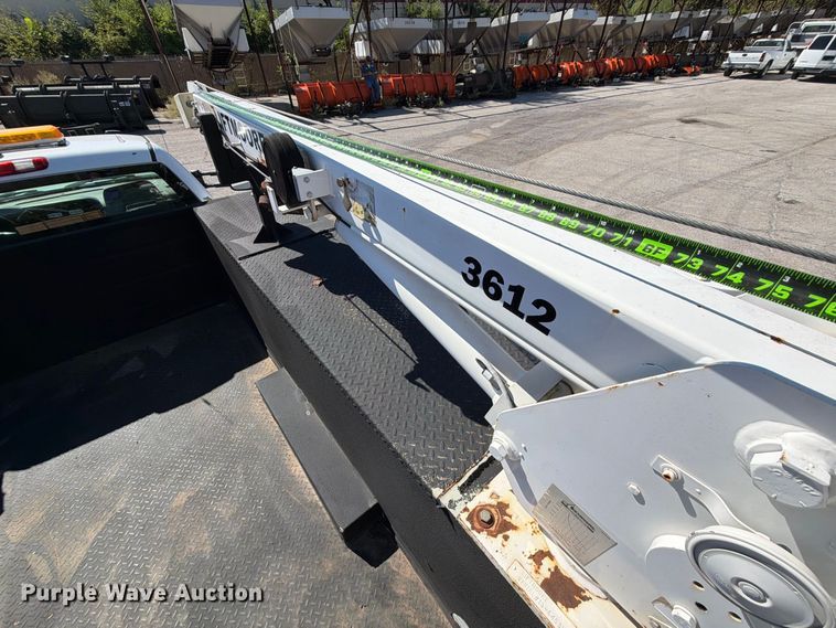 image for item FU1115 2013 Chevrolet Silverado 3500HD utility bed pickup truck