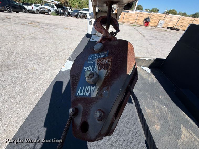 image for item FU1115 2013 Chevrolet Silverado 3500HD utility bed pickup truck