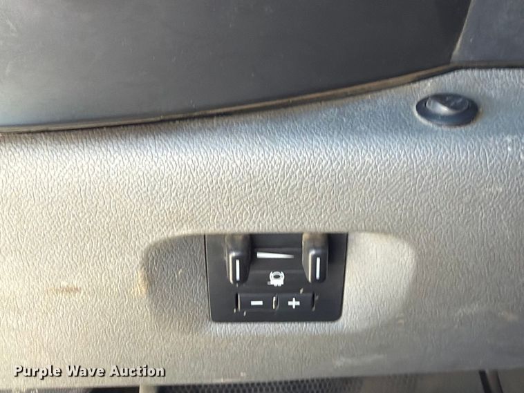 image for item FU1115 2013 Chevrolet Silverado 3500HD utility bed pickup truck