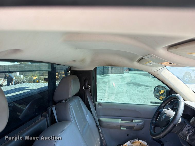 image for item FU1116 2007 Chevrolet Silverado 1500 pickup truck