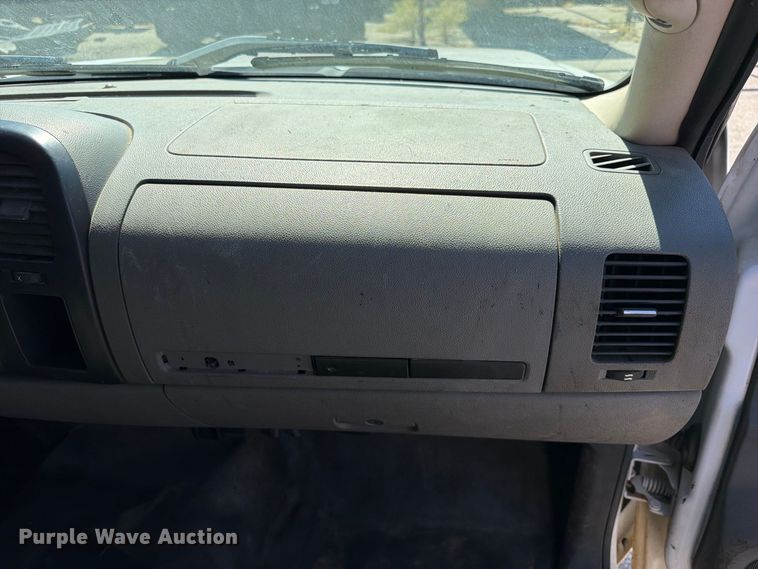 image for item FU1116 2007 Chevrolet Silverado 1500 pickup truck