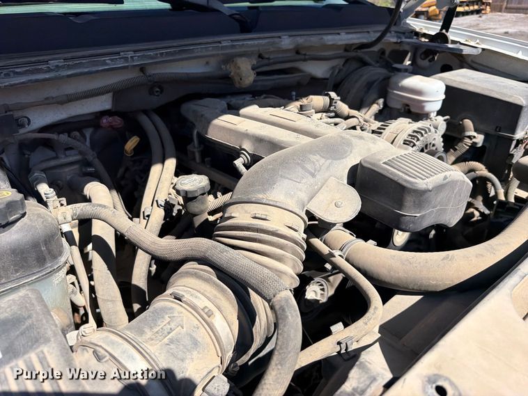 image for item FU1116 2007 Chevrolet Silverado 1500 pickup truck