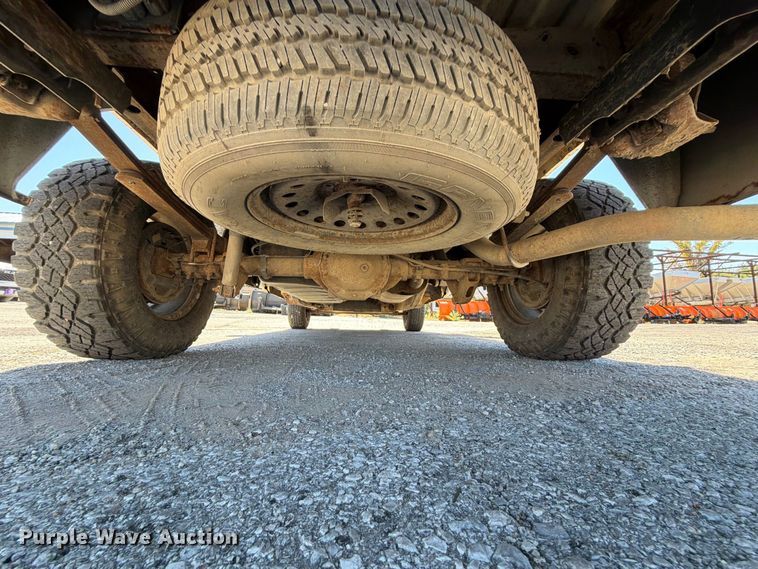 image for item FU1116 2007 Chevrolet Silverado 1500 pickup truck