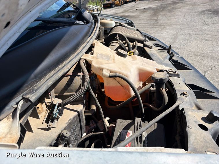 image for item FU1117 2005 Chevrolet Express 1500 van