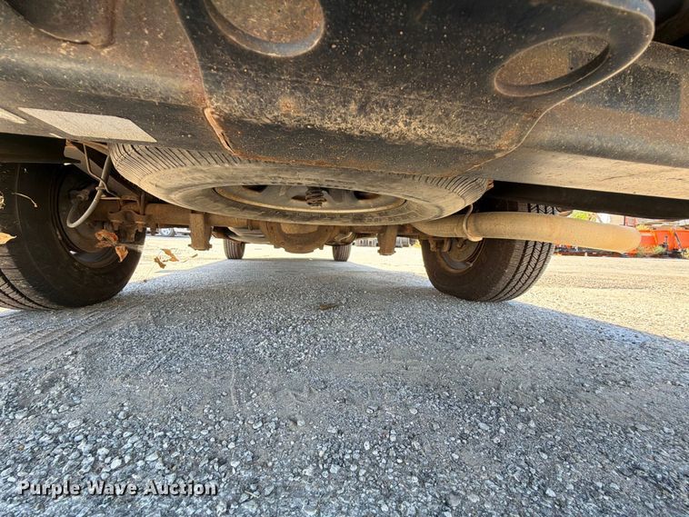 image for item FU1117 2005 Chevrolet Express 1500 van