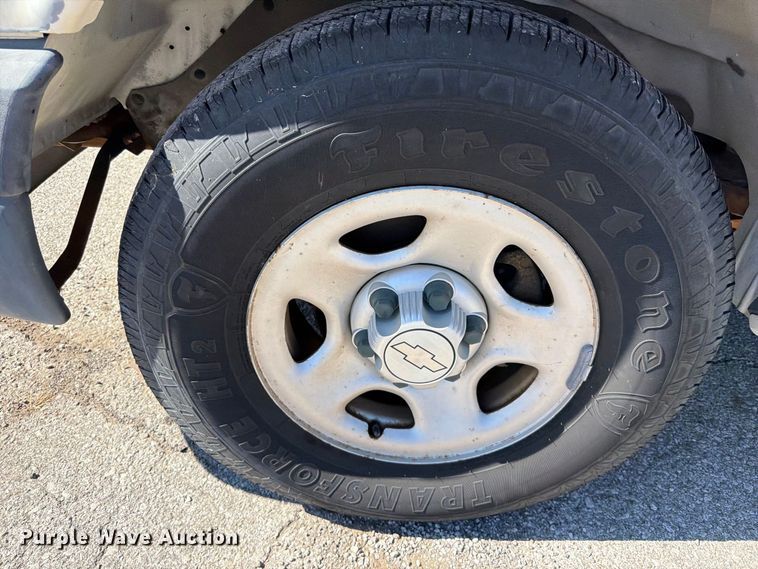 image for item FU1117 2005 Chevrolet Express 1500 van