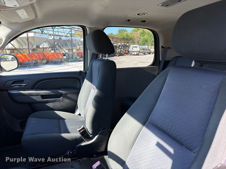 image for item FU1120 2013 Chevrolet Tahoe Police SUV