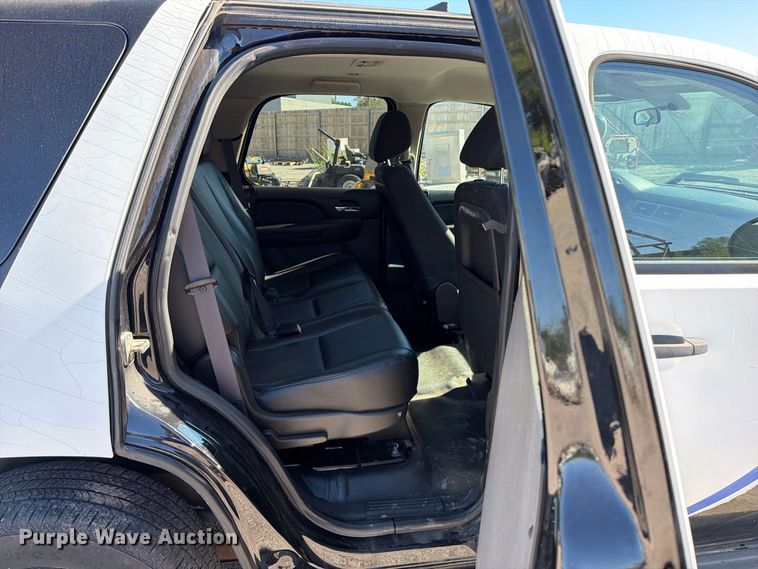 image for item FU1120 2013 Chevrolet Tahoe Police SUV