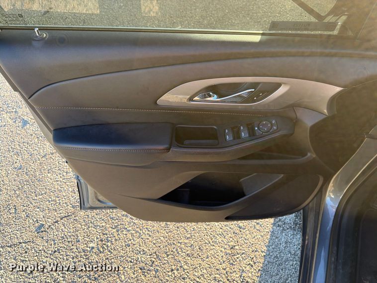 image for item FU1121 2020 Chevrolet Traverse SUV