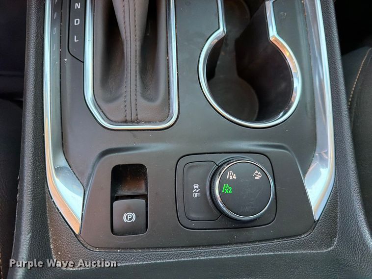 image for item FU1121 2020 Chevrolet Traverse SUV