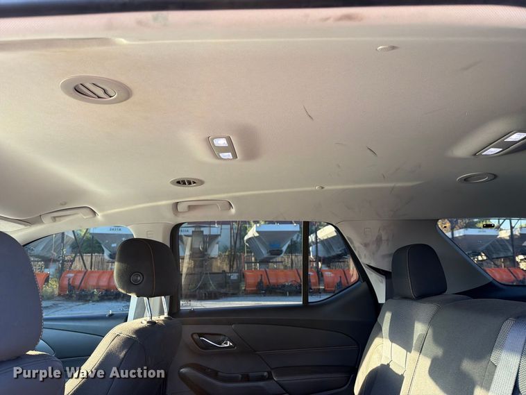 image for item FU1121 2020 Chevrolet Traverse SUV