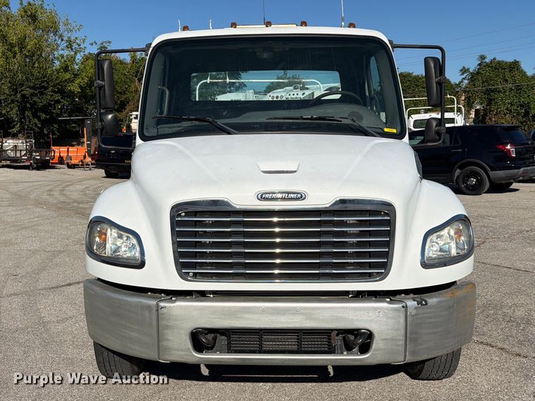 image for item FU1123 2012 Freightliner Business Class M2 utility / service truck