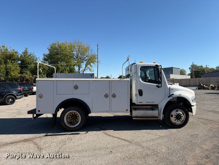 image for item FU1123 2012 Freightliner Business Class M2 utility / service truck