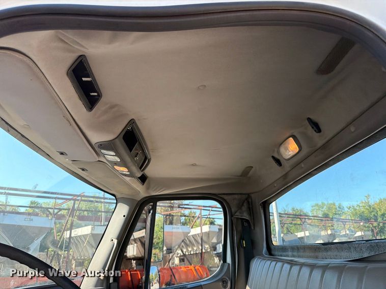 image for item FU1123 2012 Freightliner Business Class M2 utility / service truck
