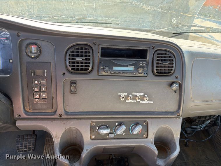 image for item FU1123 2012 Freightliner Business Class M2 utility / service truck