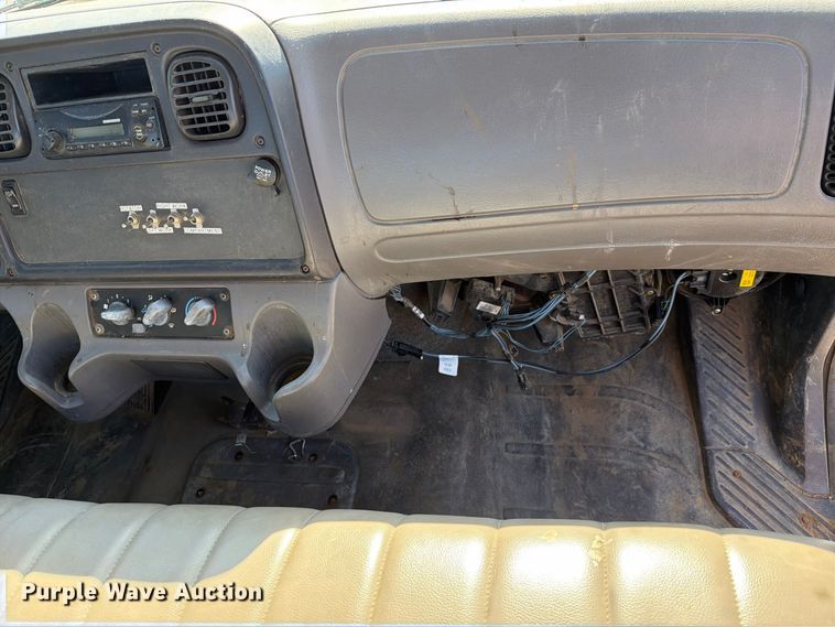 image for item FU1123 2012 Freightliner Business Class M2 utility / service truck