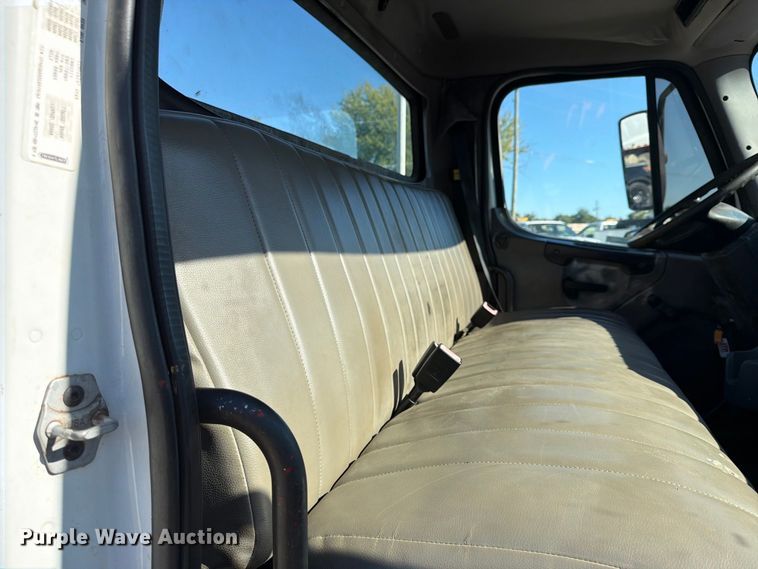 image for item FU1123 2012 Freightliner Business Class M2 utility / service truck