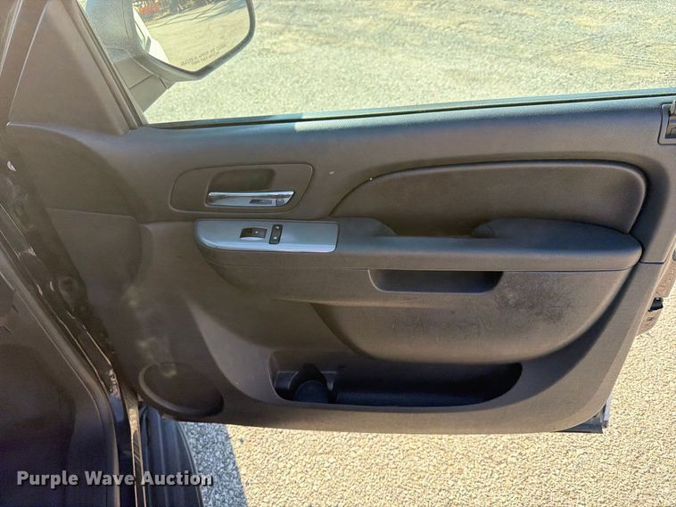 image for item FU1124 2014 Chevrolet Tahoe Police SUV