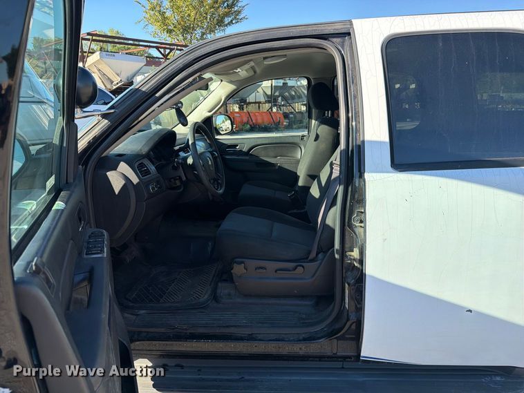 image for item FU1126 2014 Chevrolet Tahoe Police SUV