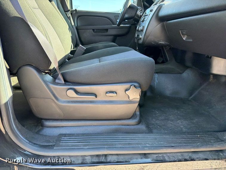 image for item FU1127 2014 Chevrolet Tahoe Police SUV