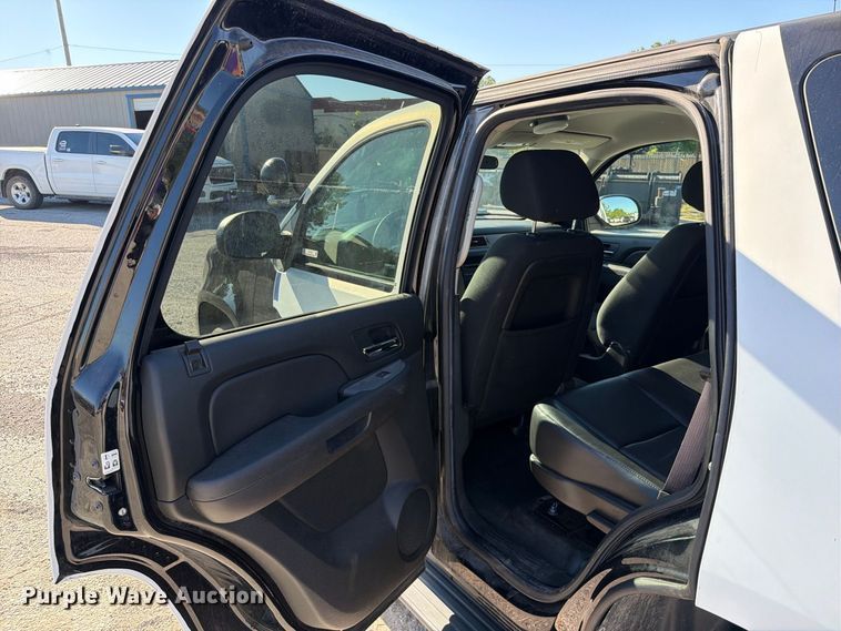 image for item FU1127 2014 Chevrolet Tahoe Police SUV