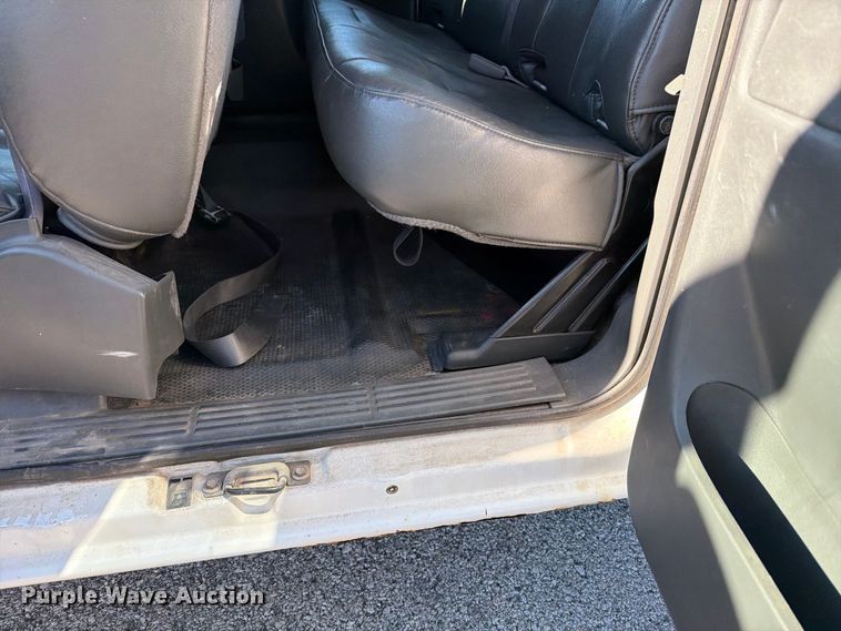 image for item FU1128 2006 Chevrolet Silverado 1500 Ext. Cab pickup truck