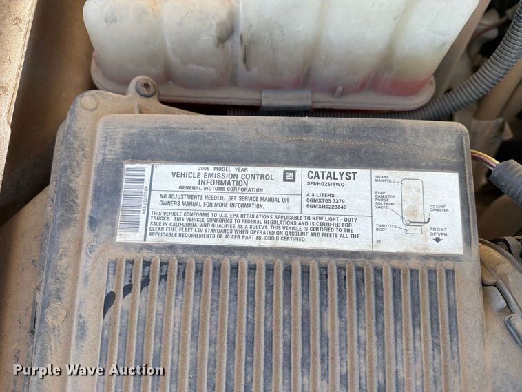 image for item FU1128 2006 Chevrolet Silverado 1500 Ext. Cab pickup truck