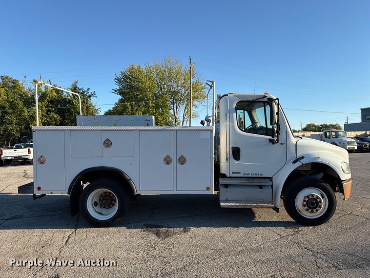 image for item FU1129 2011 Freightliner Business Class M2 utility / service truck
