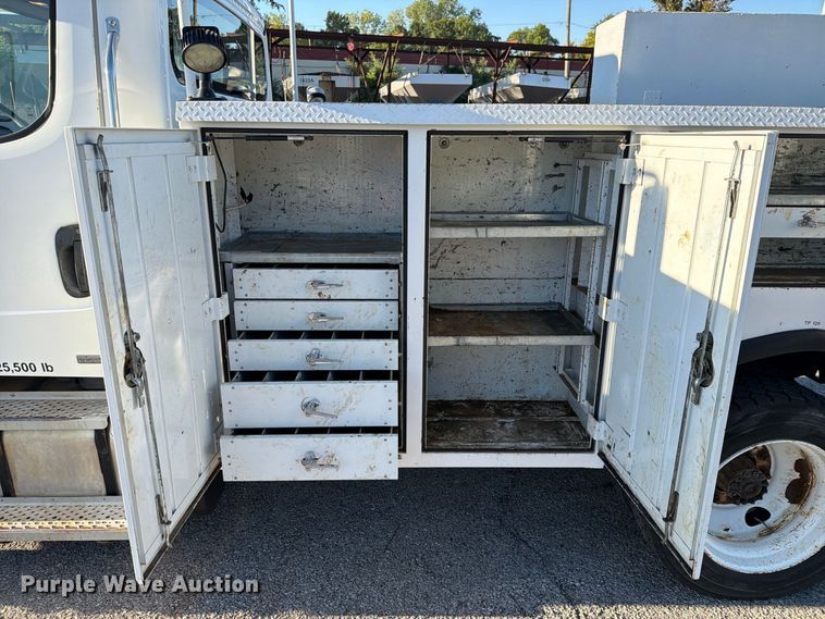 image for item FU1129 2011 Freightliner Business Class M2 utility / service truck
