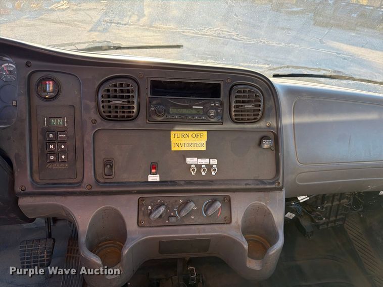 image for item FU1129 2011 Freightliner Business Class M2 utility / service truck