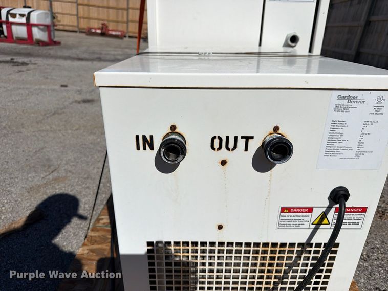 image for item FU1134 Gardner Denver L11 air compressor