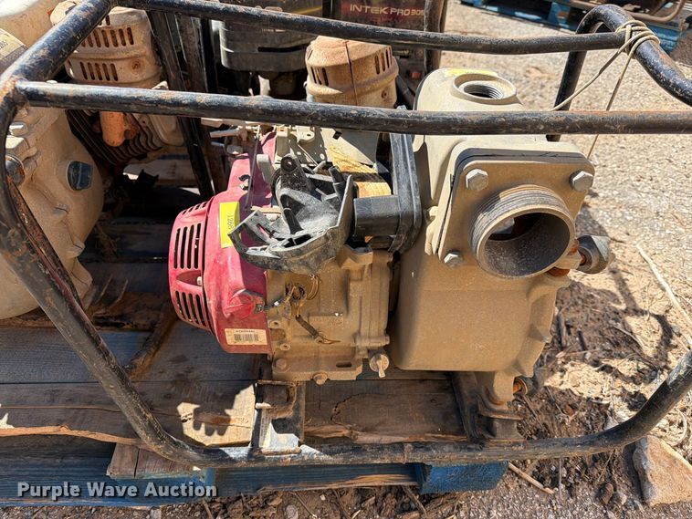 image for item FU1139 (4) trash pumps