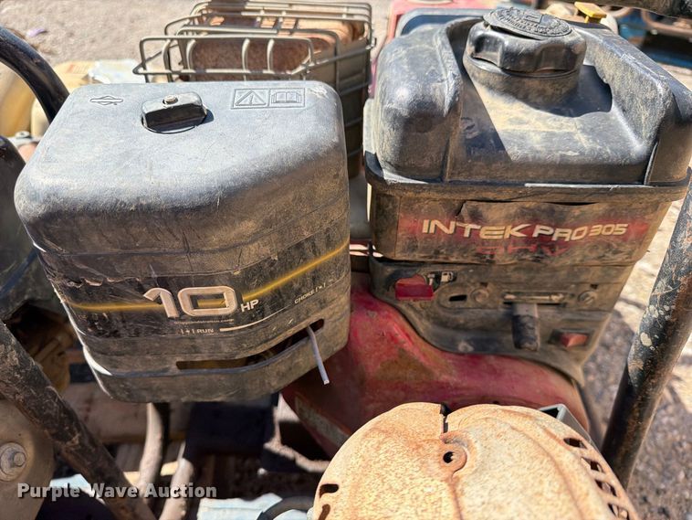 image for item FU1139 (4) trash pumps