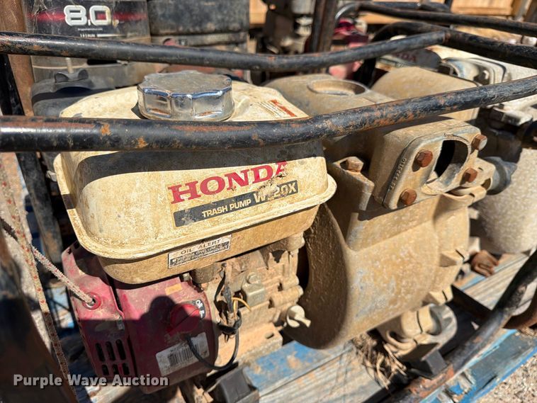 image for item FU1140 (4) trash pumps
