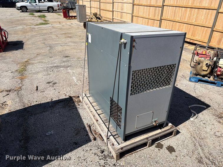 image for item FU1144 Atlas GA7FF air compressor