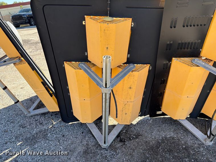 image for item FU1148 (5) traffic lights