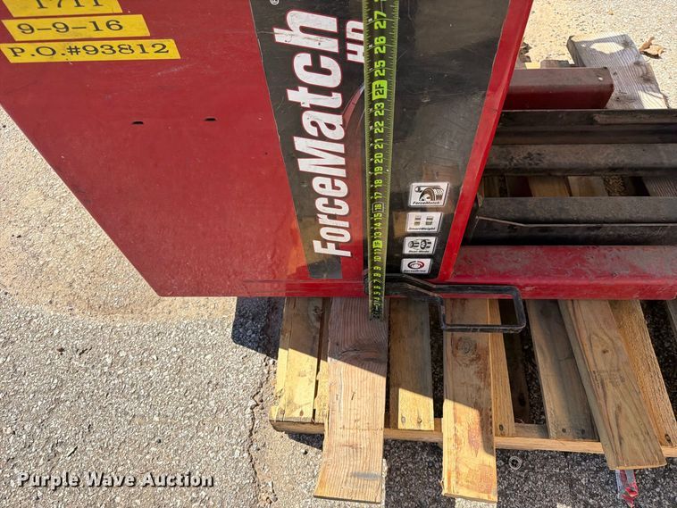 image for item FU1150 Hunter GSP9600HD tire balancer