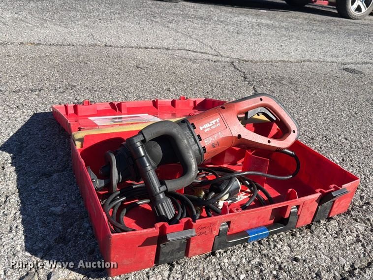 image for item FU1152 Hilti WSR 1400-PE reciprocating saw