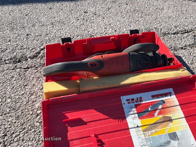 image for item FU1152 Hilti WSR 1400-PE reciprocating saw
