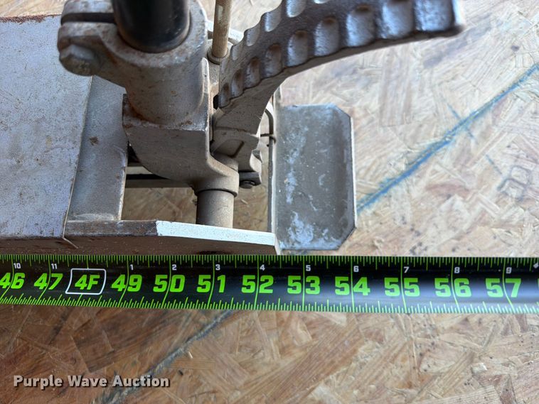 image for item FU1156 Fleet Long Reach floor jack
