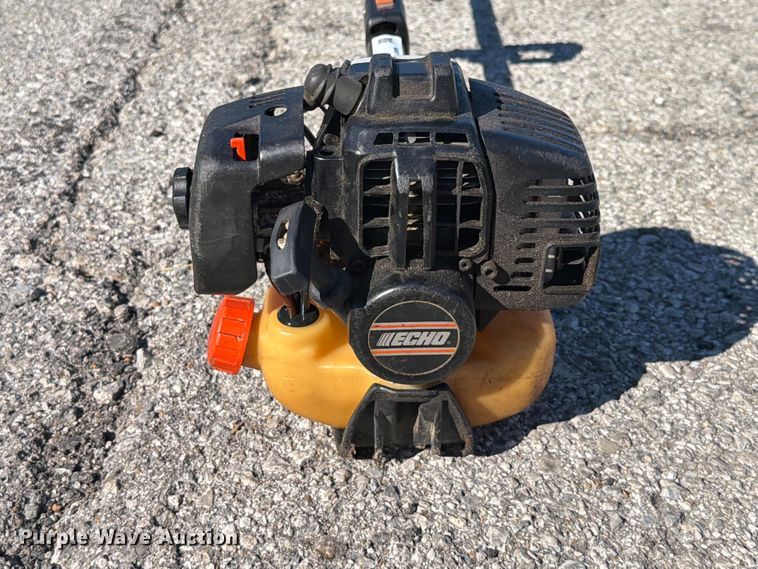 image for item FU1159 Echo SRM-2601 string trimmer
